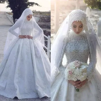 Gyönyörű Csipke Appliqued Muszlim Ball Ruha Esküvői Ruhák Hidzsáb Magas Nyak Duzzadt Menyasszonyi Ruha Hosszú Ujjú Esküvői